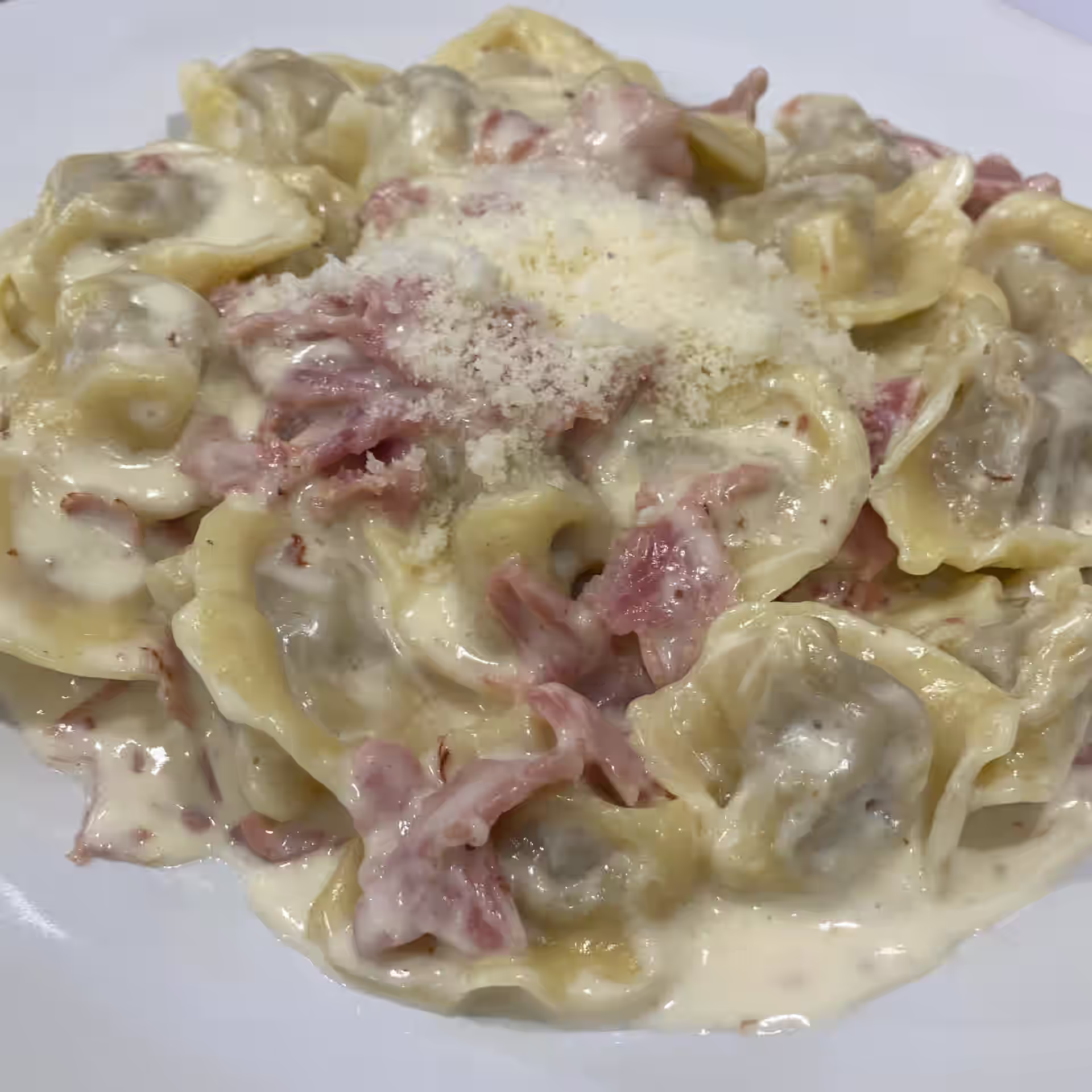 cappelletti panna e prosciutto